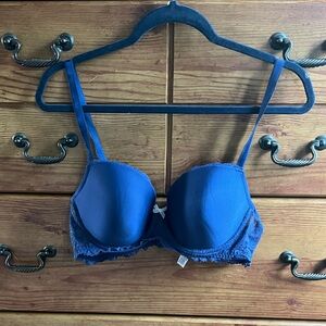 Victoria’s Secret Dream Angels Lined Demi Bra